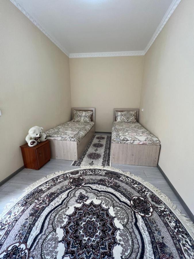 In Center Of Bukhara Family Guest House Mirg'Iyos Luaran gambar